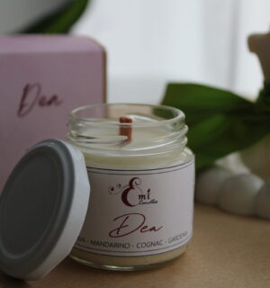 Dea (small)
